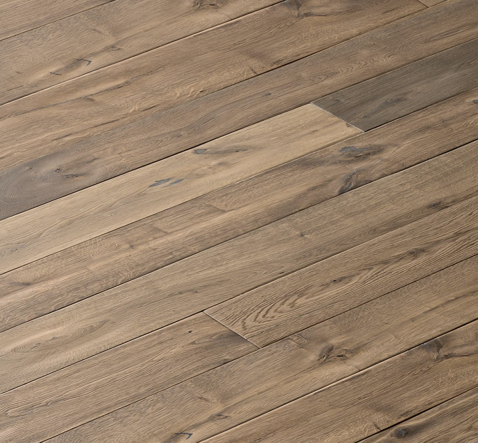 Antique / R. Plank